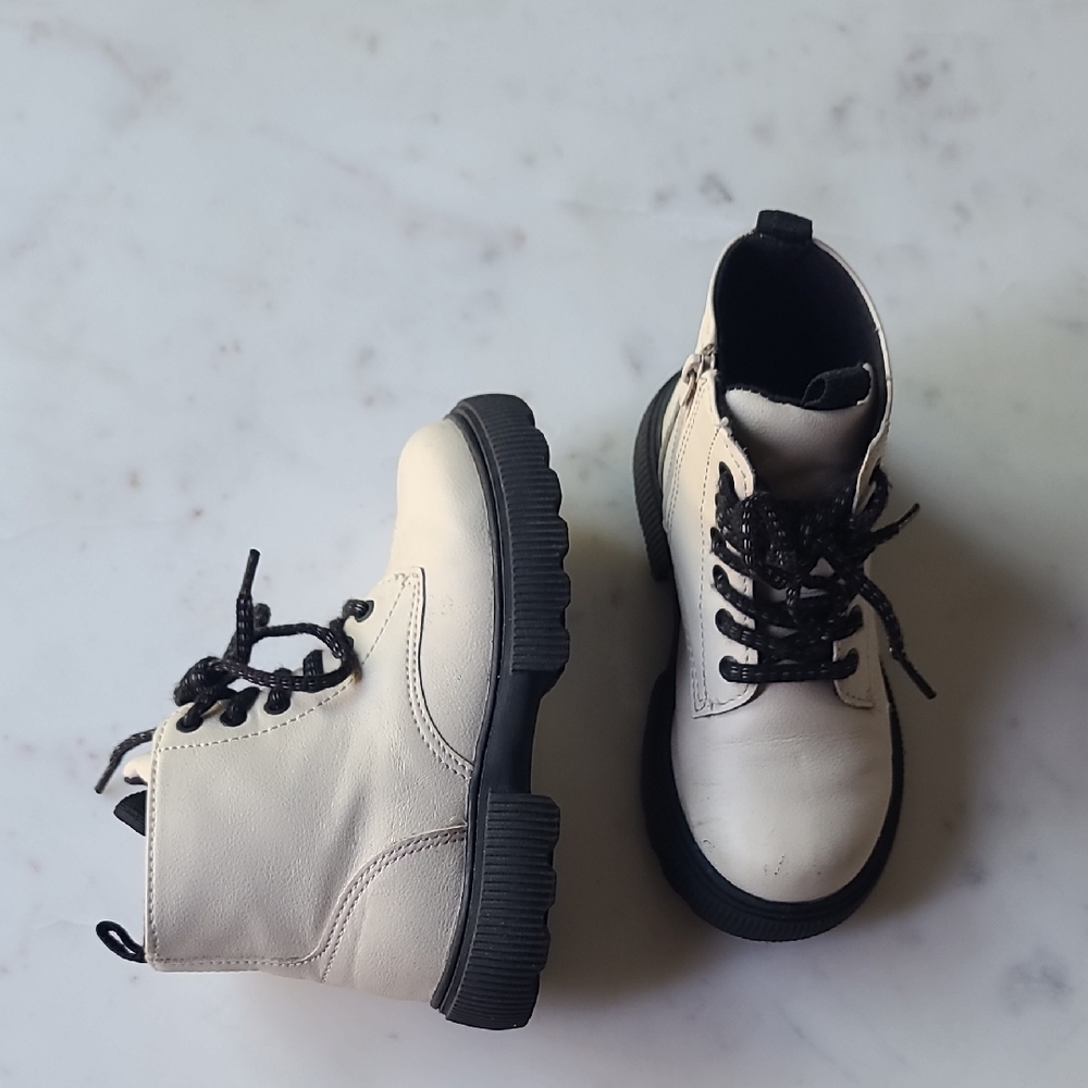 Zara Size 10C Boots